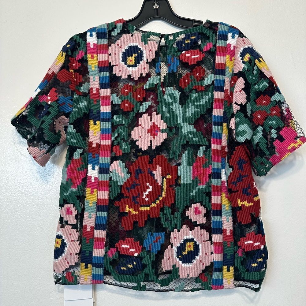 Valentino Women’s sheer textured floral short sleeve blouses size 8, NWT - Picture 13 of 14